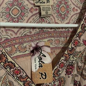 Women’s Floral Blouse